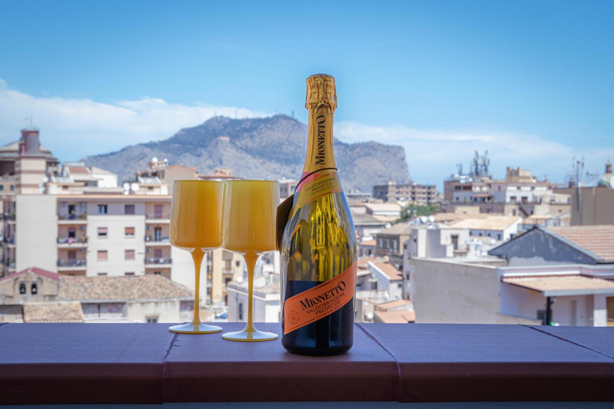 Vanda's Terrace *
