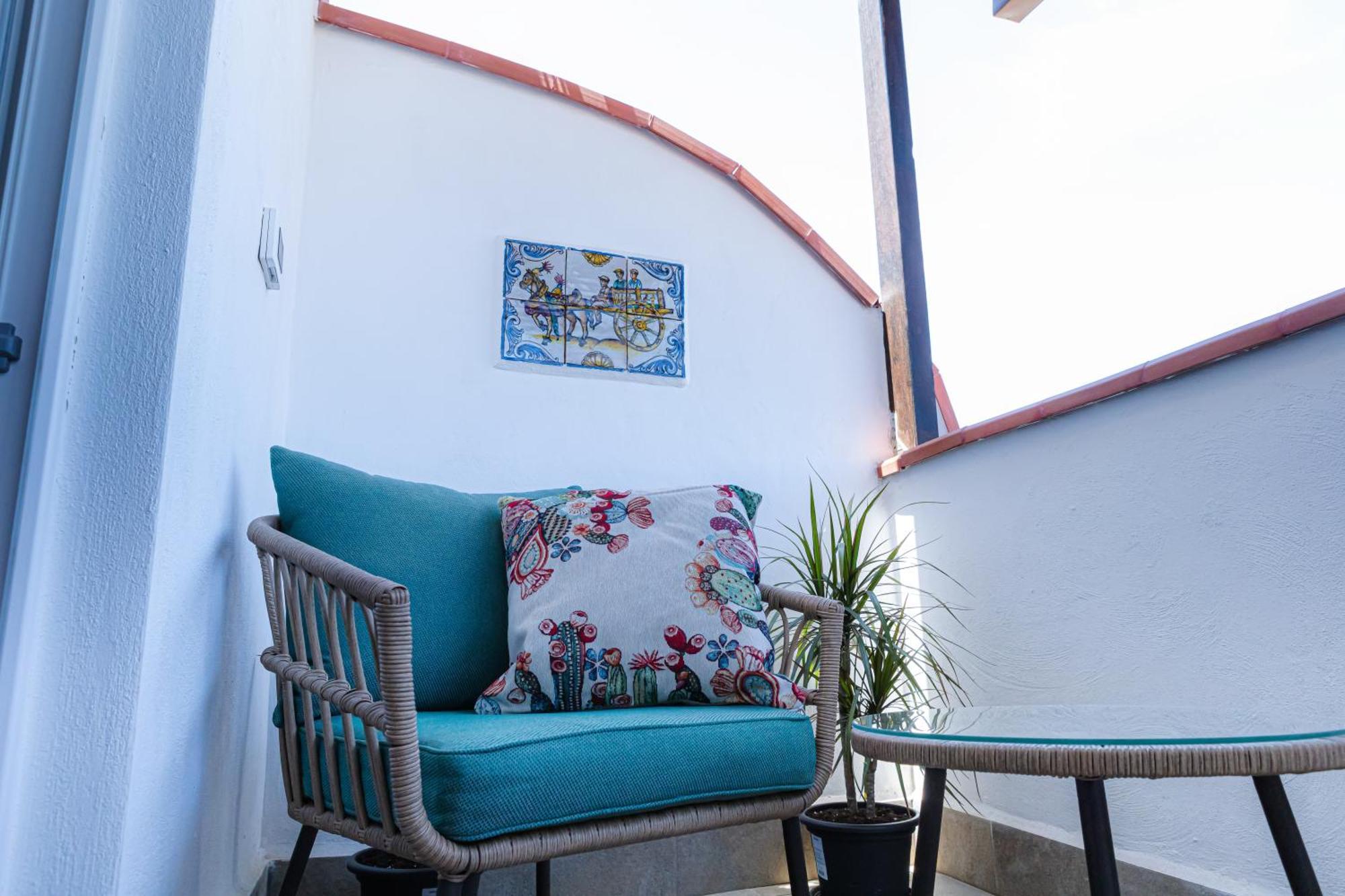 Vanda's Terrace *
